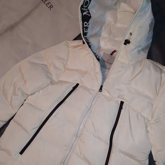 Moncler jacket - Picture 4 of 5